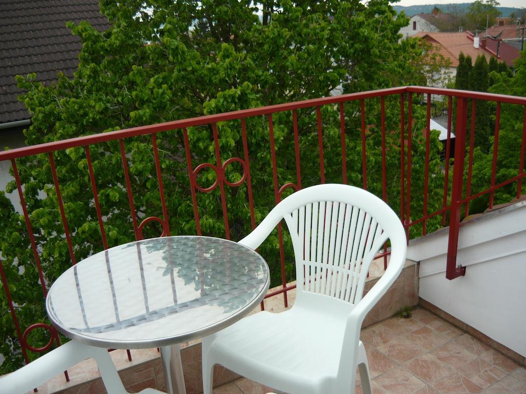 Fuevesi Vendeghaz Otel Balatonfüred Dış mekan fotoğraf